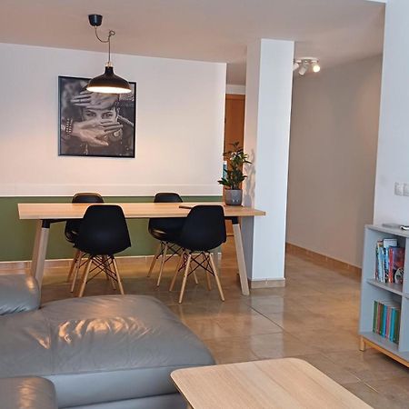 Modern House With 2 Bedrooms Near The Beach Castillo del Romeral エクステリア 写真