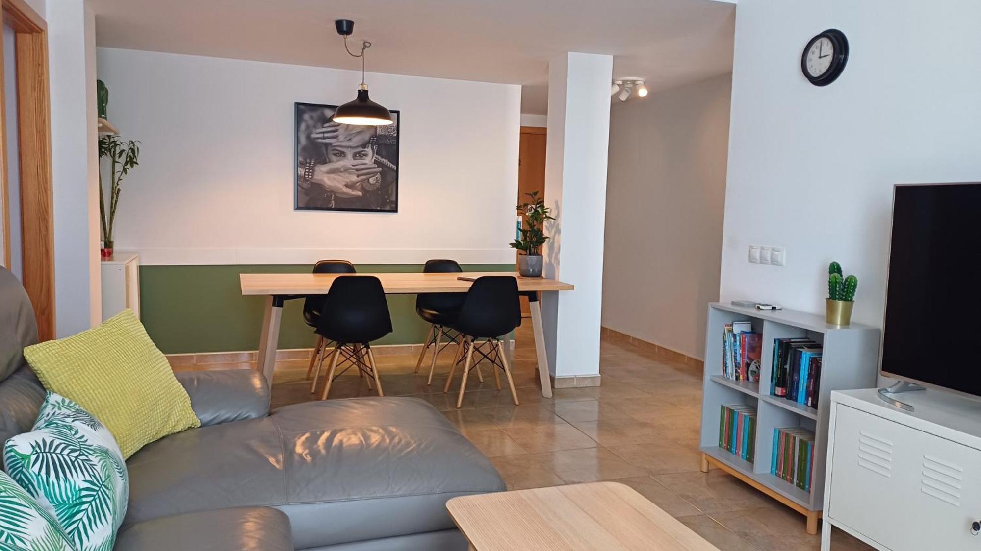 Modern House With 2 Bedrooms Near The Beach Castillo del Romeral エクステリア 写真