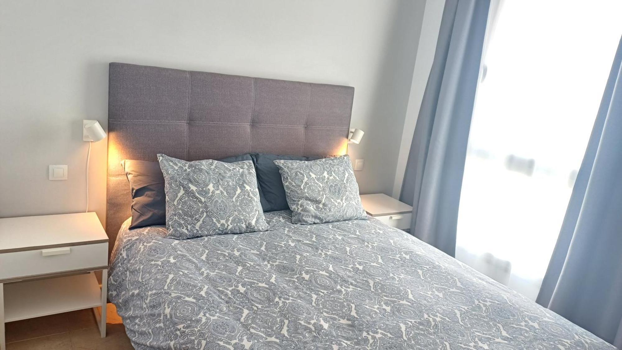 Modern House With 2 Bedrooms Near The Beach Castillo del Romeral エクステリア 写真