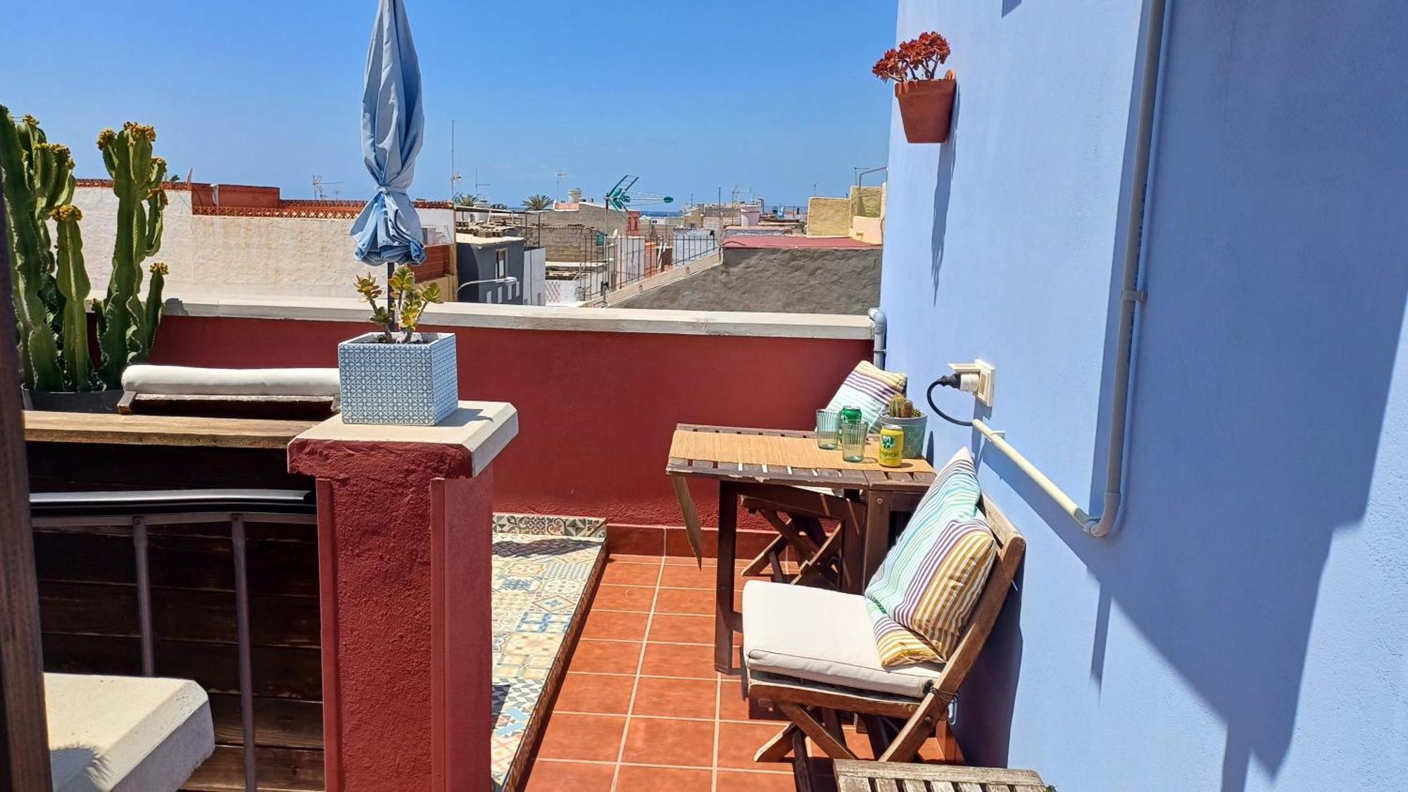 Modern House With 2 Bedrooms Near The Beach Castillo del Romeral エクステリア 写真